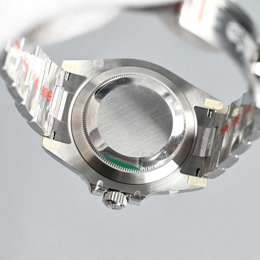 Dive-Style Watch, Steel, 41 mm