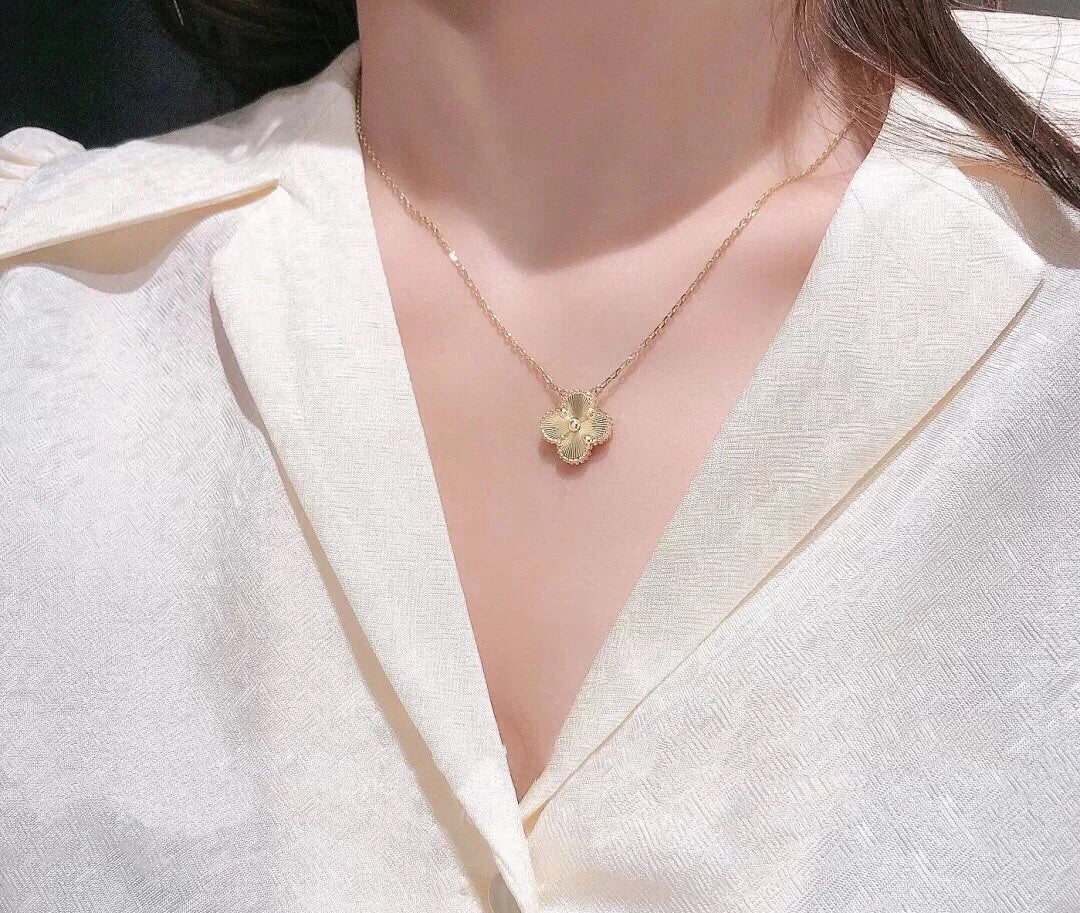 Quatrefoil Pendant Necklace