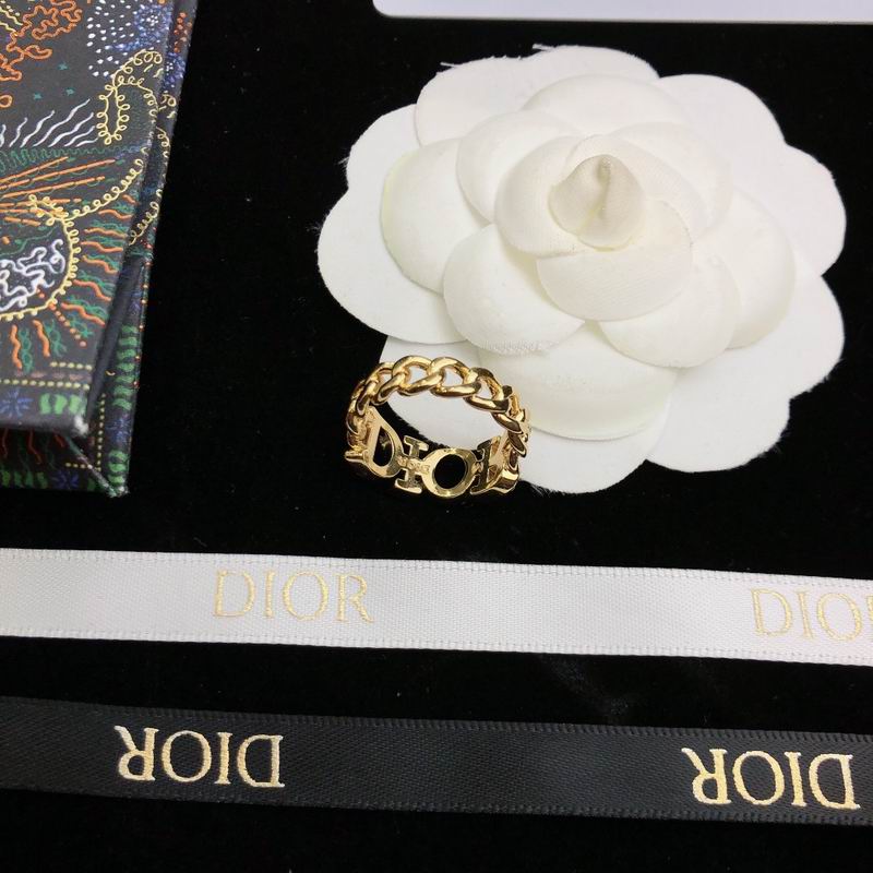Band Ring