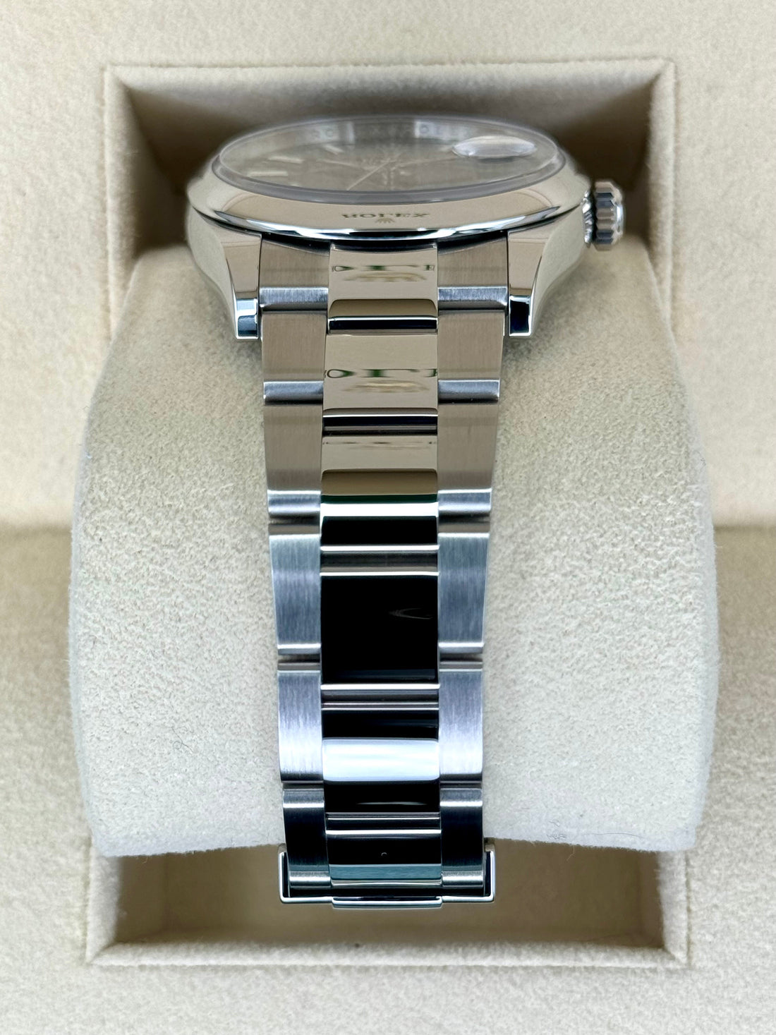 Classic Date Watch, White Gold Tone, Steel, White, 36 mm