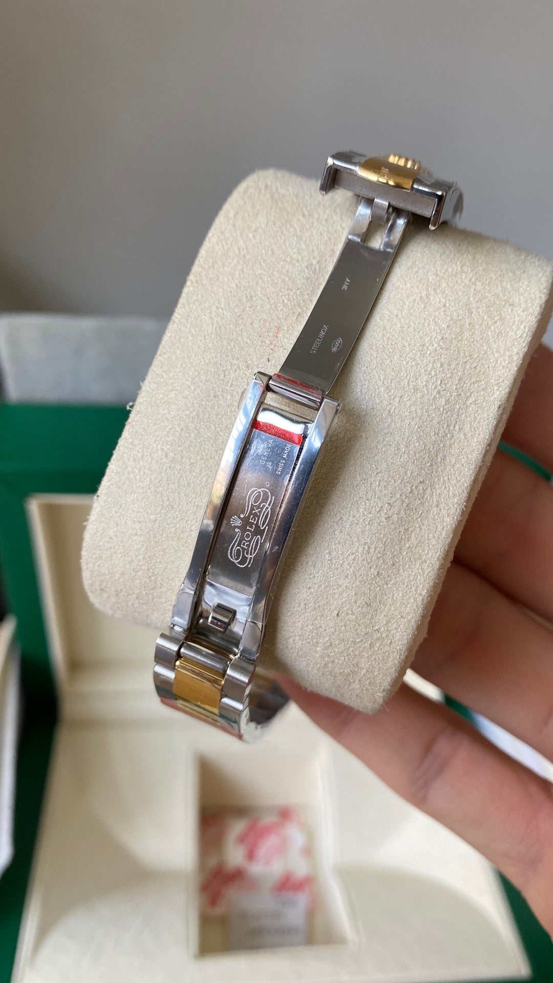Classic Date Watch, Yellow Gold Tone, Steel, 28 mm