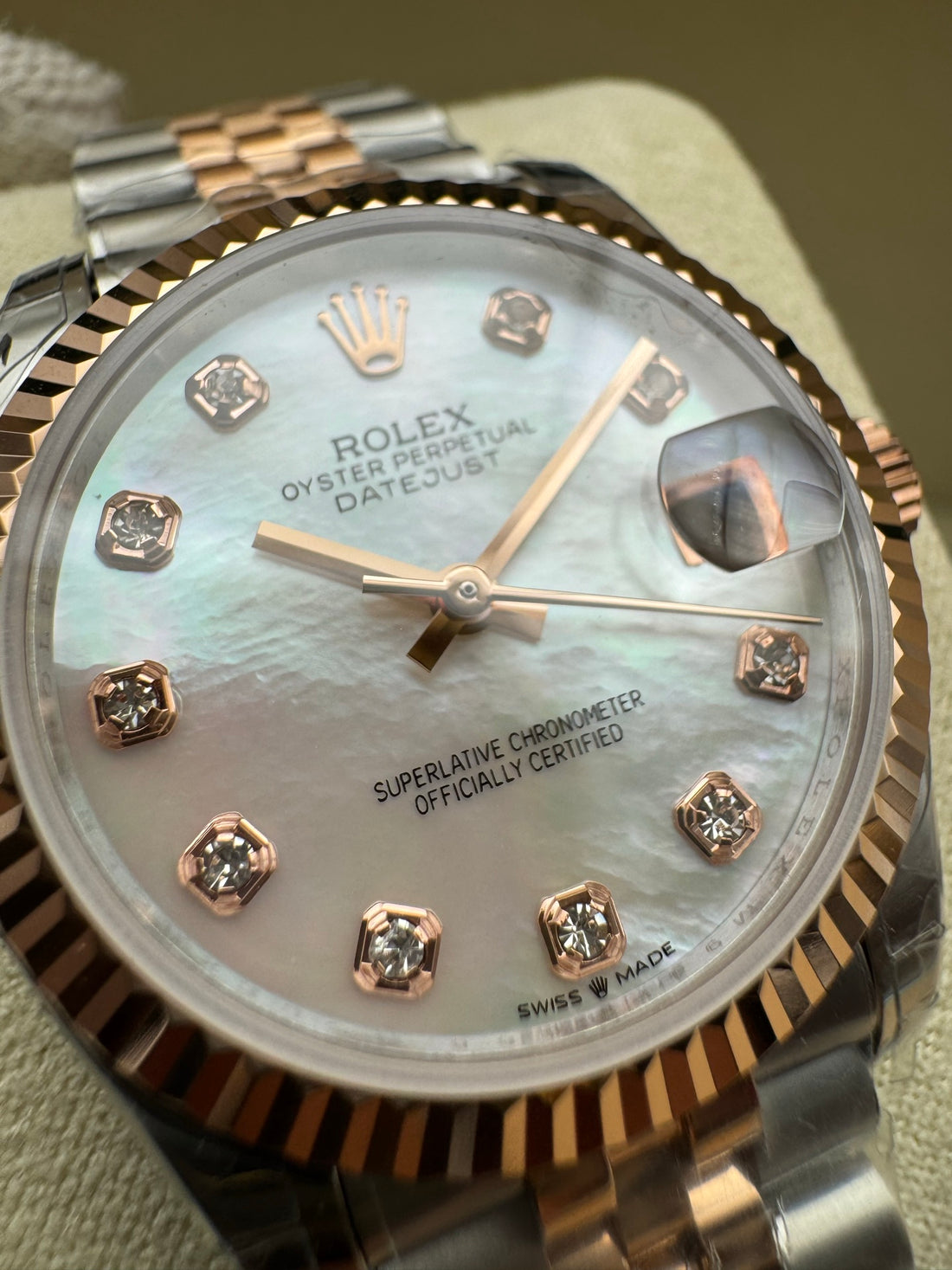 Classic Date Watch, Rose Gold Tone, Steel, 28 mm