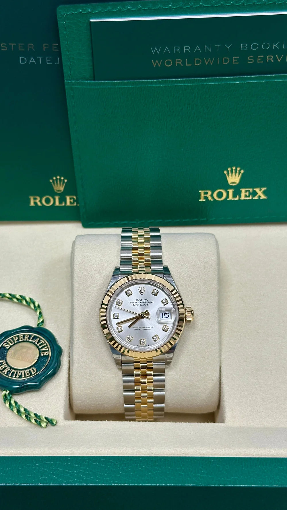 Classic Date Watch, Yellow Gold Tone, Steel, 28 mm