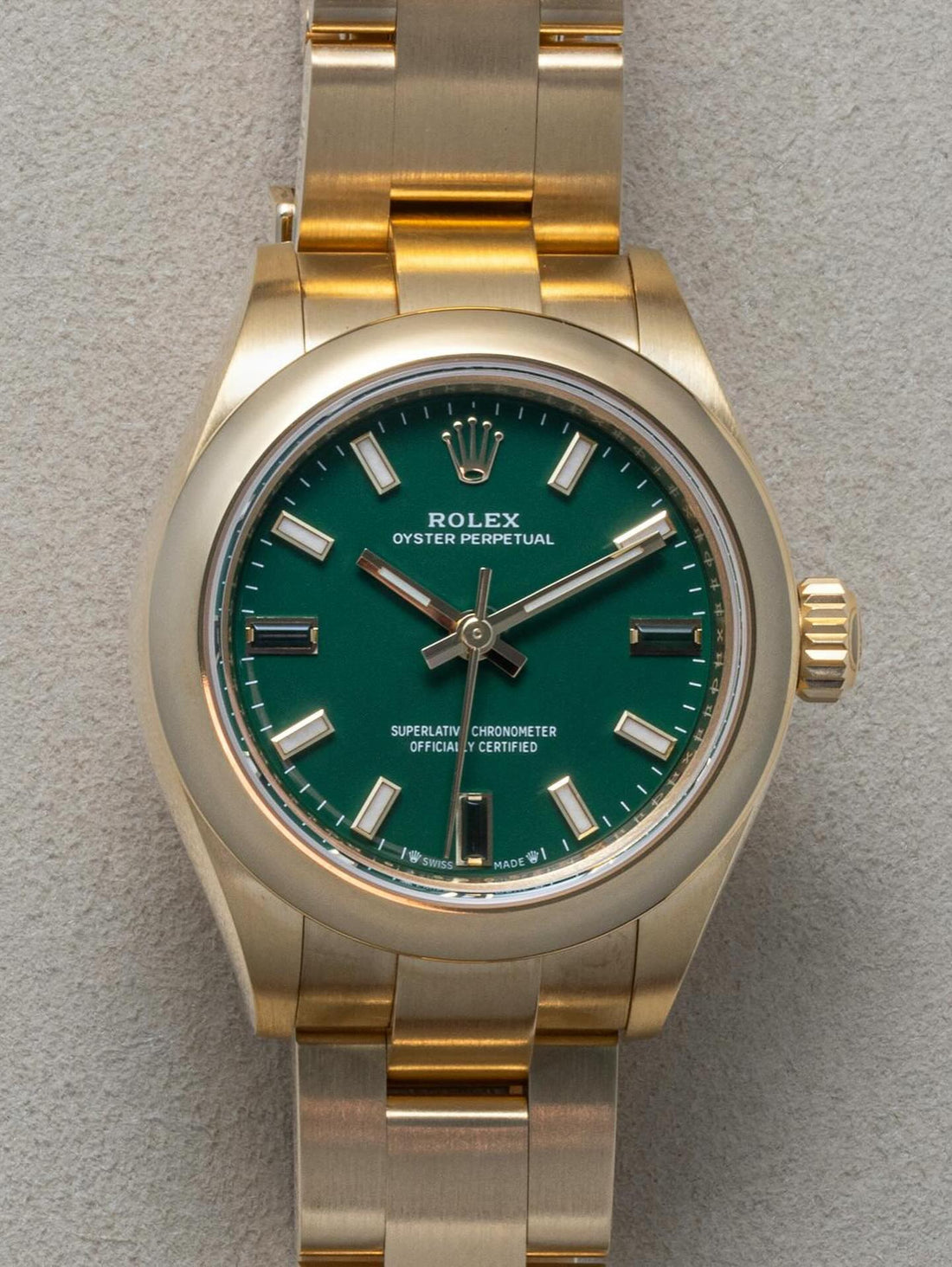 Round Automatic Watch, Yellow Gold Tone, Steel, 31 mm