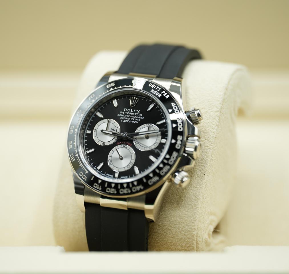 Chronograph Racing Watch, White Gold Tone, White, 40 mm