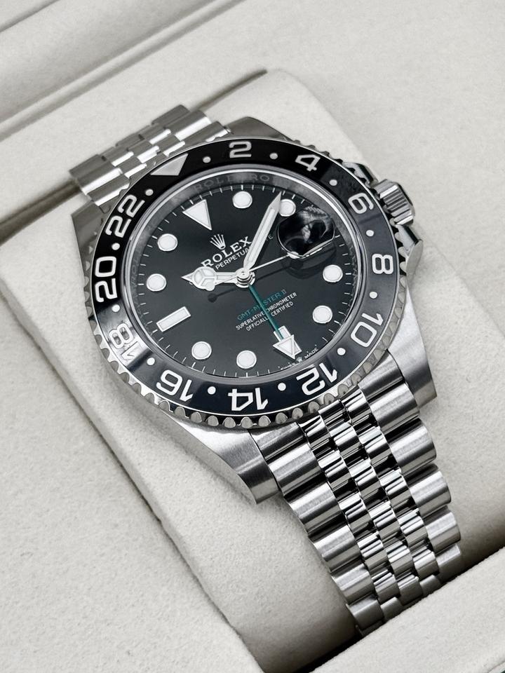 Dual-Time Bezel Watch, White Gold Tone, Steel, White, 40 mm