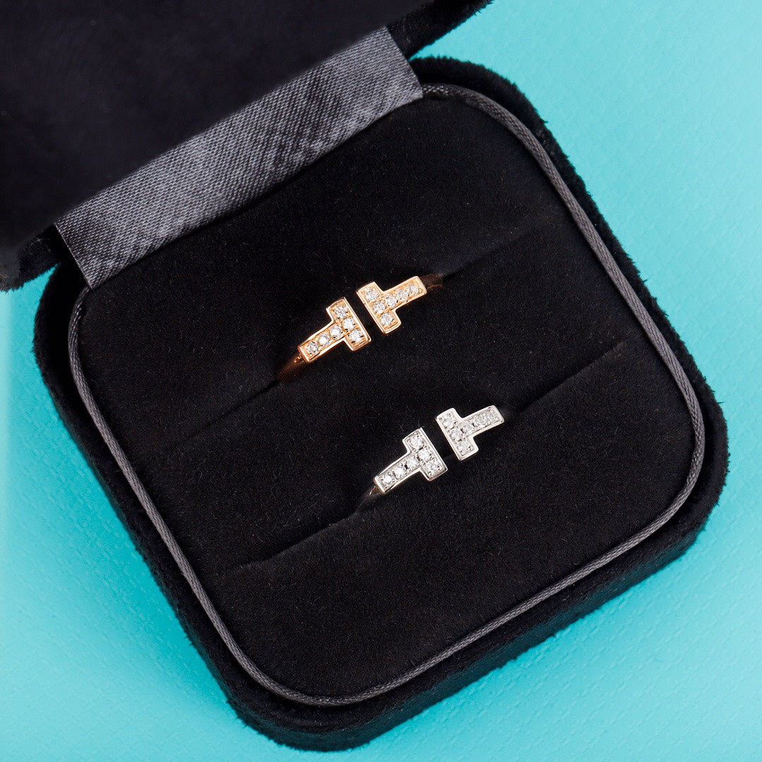 T-Motif Ring, Stone-Set