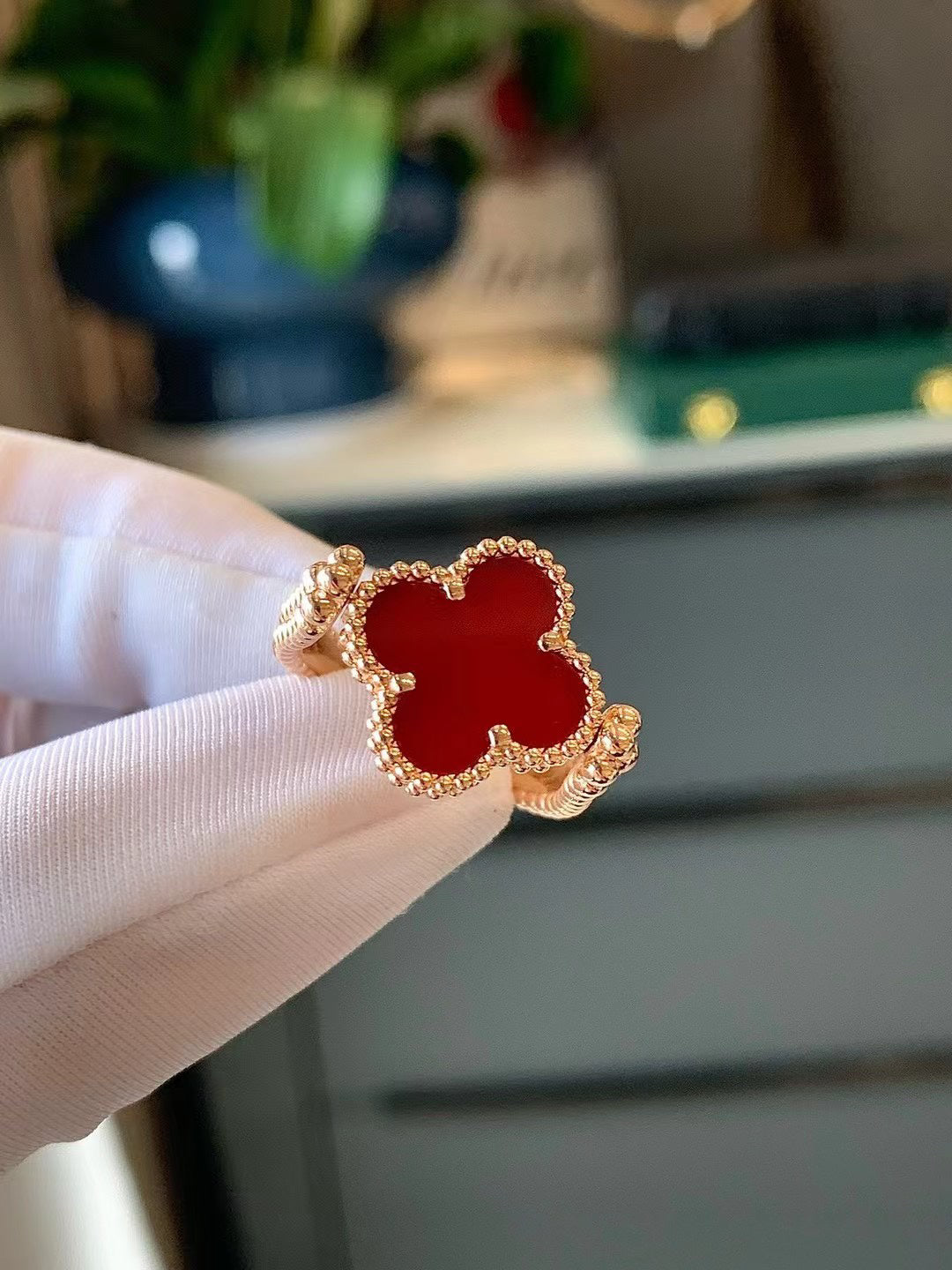 Quatrefoil Ring, Rose Gold Tone, Carnelian