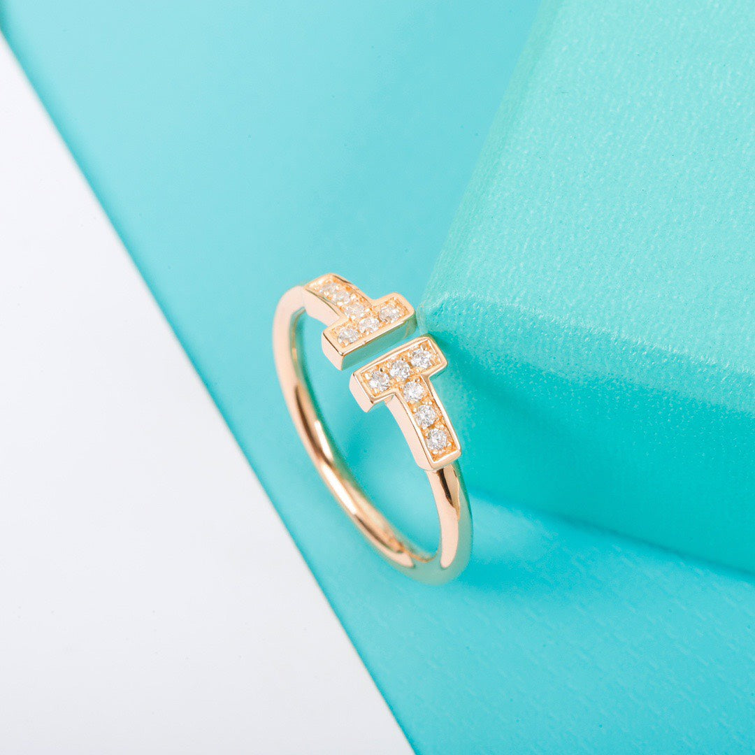 T-Motif Ring, Stone-Set
