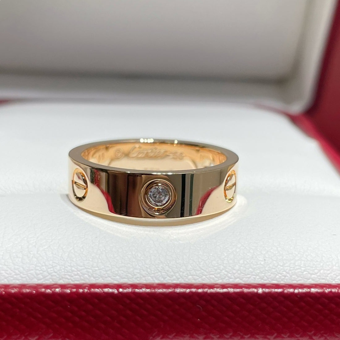 Screw-Motif Band Ring, Stone-Set, Classic Model, Yellow Gold Tone
