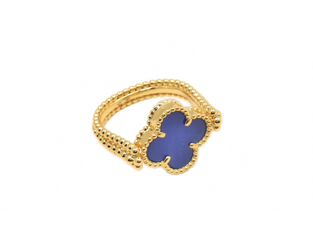 Quatrefoil Ring, Yellow Gold Tone, Agate