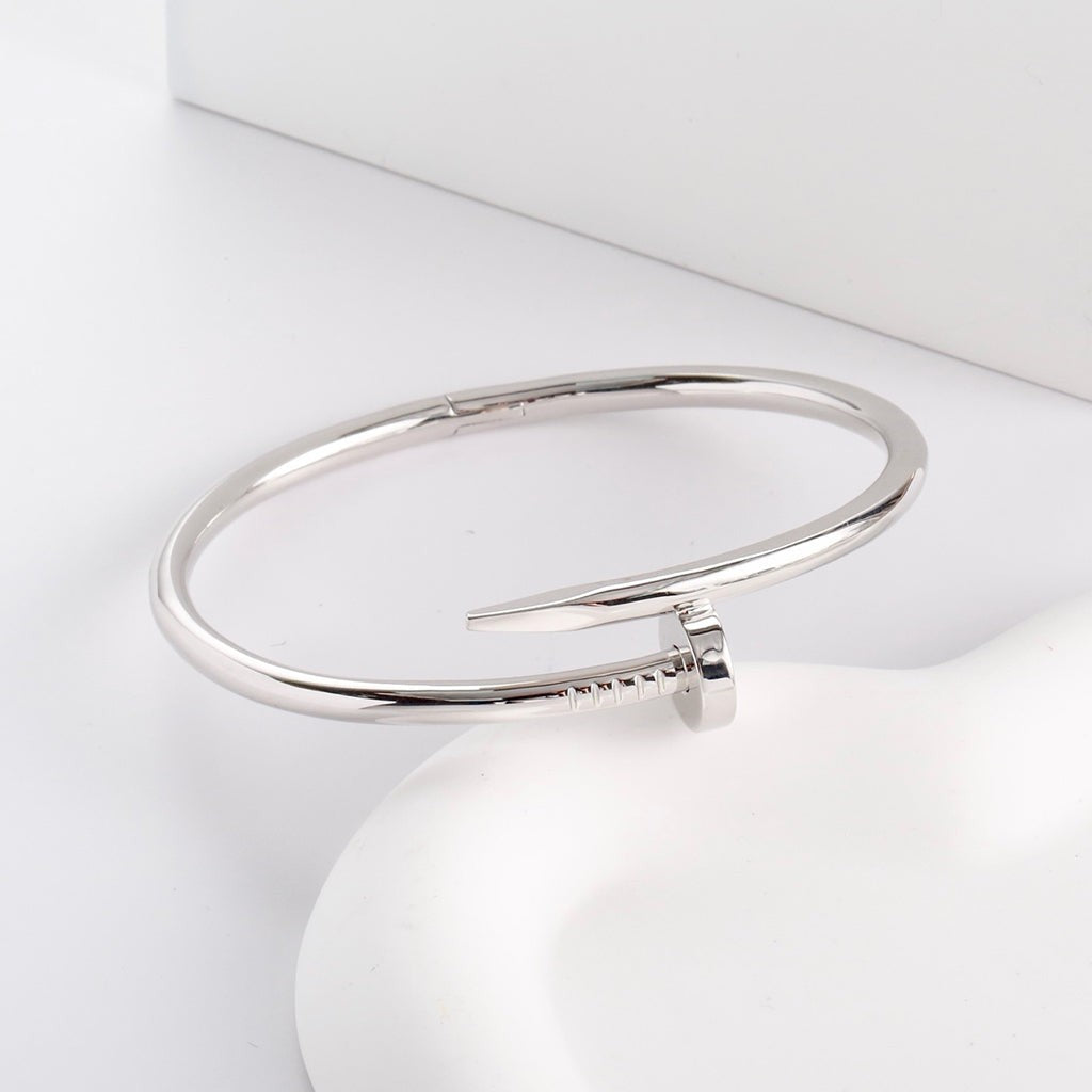 Wrapped Nail Bracelet, 3.5 mm
